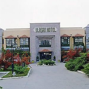 Ulaşan Hotel